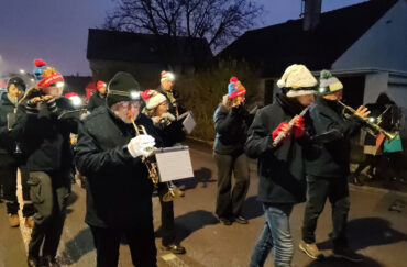 Parade de noel de golbey 2024 avec l'orchestre d'harmonie